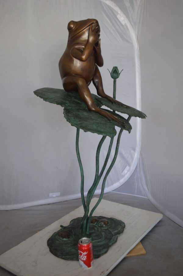 Frog on Lotus Bronze fountain Statue -  Size: 22"L x 20"W x 44"H.