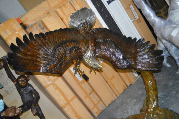 Eagle Flying To The Right Bronze Statue  -  Size: 22"L x 63"W x 67"H.