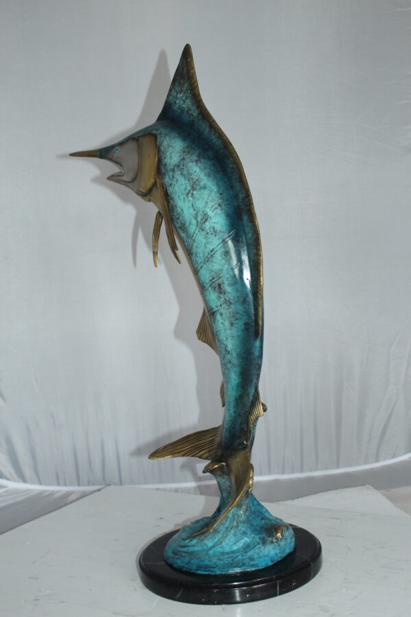 Single Marlin Fish bronze statue -  Size: 9"L x 9"W x 27"H.