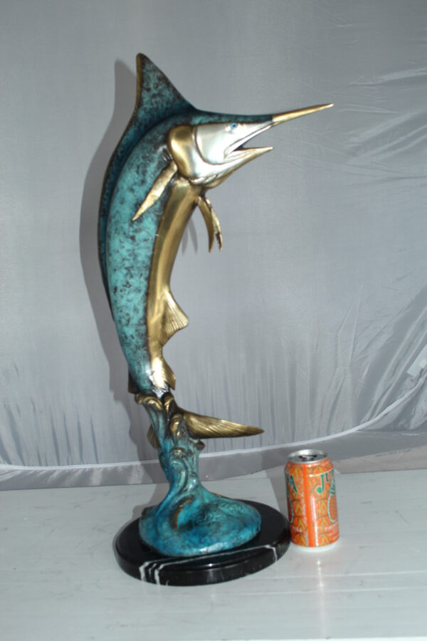 Single Marlin Fish bronze statue -  Size: 9"L x 9"W x 27"H.