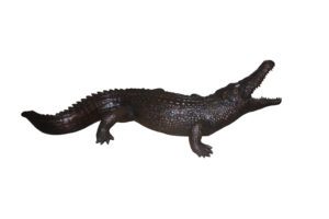 Alligator fountain - Bronze Statue -  Size: 77"L x 34"W x 18"H.