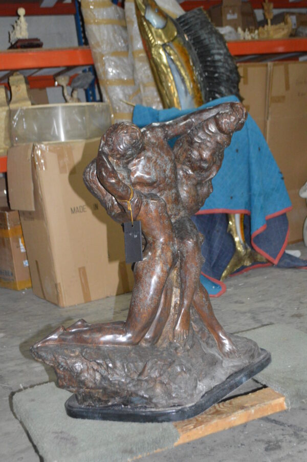 Lovers replica by Rodin Bronze Statue -  Size: 28"L x 18"W x 32"H. - Image 2