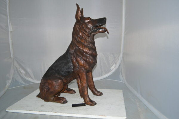 German Shepherd Alsatian  dog bronze statue -  Size: 23"L x 16"W x 30"H. - Image 2