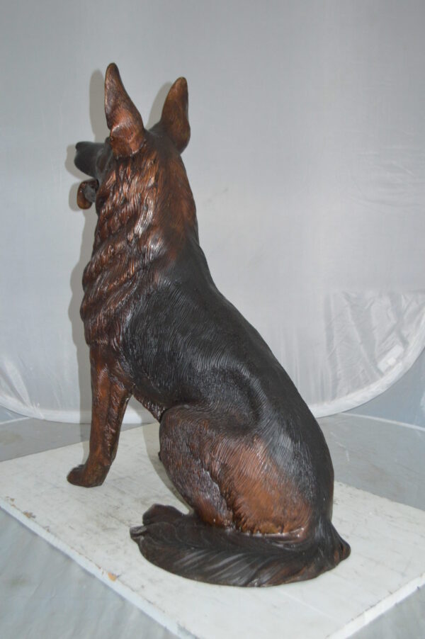 German Shepherd Alsatian  dog bronze statue -  Size: 23"L x 16"W x 30"H. - Image 6
