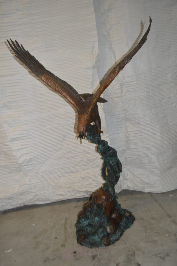 Flying Eagle on Wave Bronze Statue -  Size: 25"L x 35"W x 57"H. - Image 12