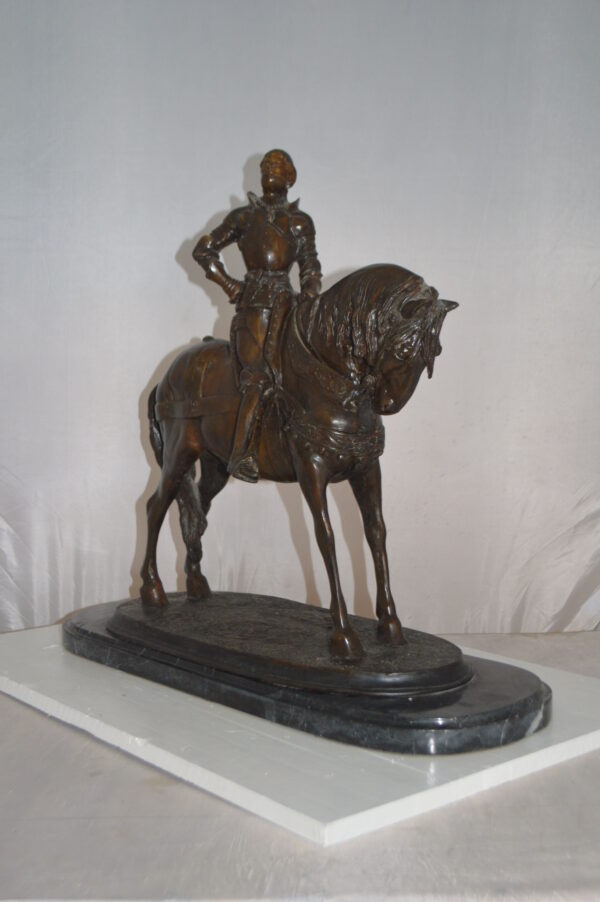 Man on his Horse Bronze Statue -  Size: 30"L x 10"W x 25"H. - Image 11