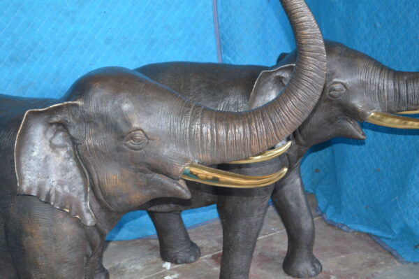 Pair of large Elephants bronze statue - fountain -  Size: 55"L x 17"W x 53"H. - Image 8