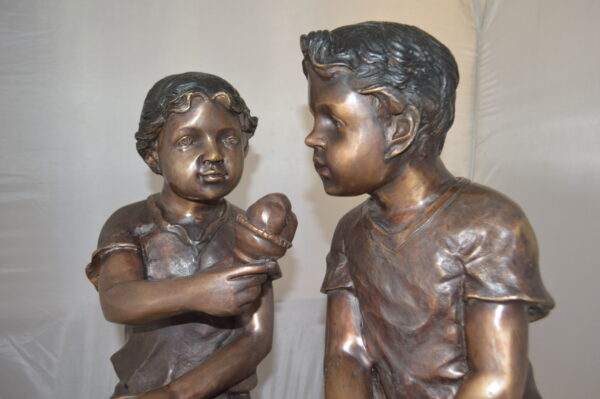 Boy and Girl enjoying an ice-cream bronze statue -  Size: 28"L x 24"W x 33"H. - Image 13