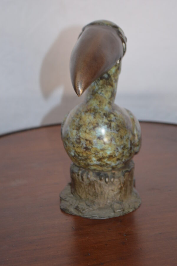 Toucan Bird Bronze Statue Fountain Small -  Size: 10"L x 5"W x 10"H. - Image 5