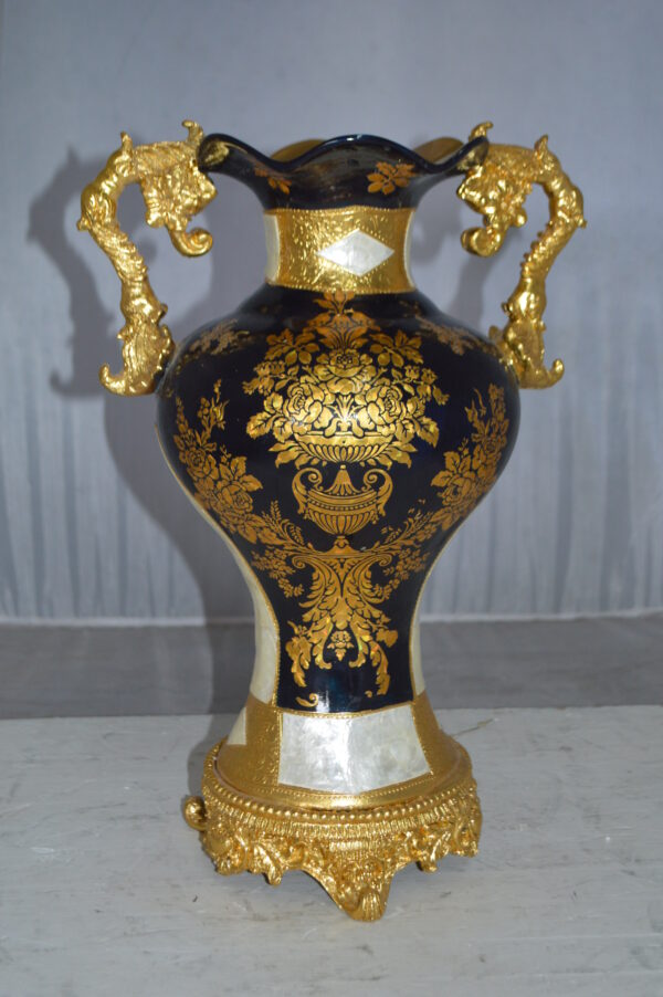 Decoration Vase 18" H Blue White and Gold -  Size: 7"L x 12"W x 18"H. - Image 3