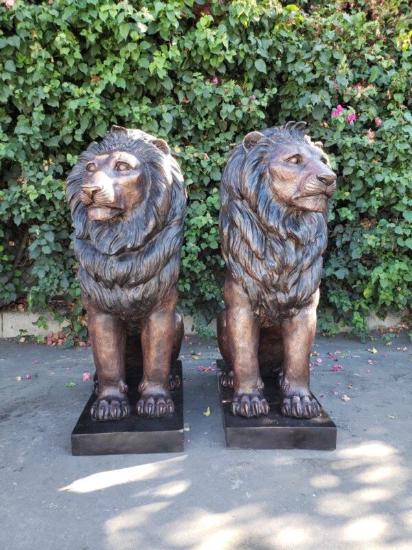 Pair of Life-size lions bronze statues -  Size: 17"L x 35"W x 47"H. - Image 2