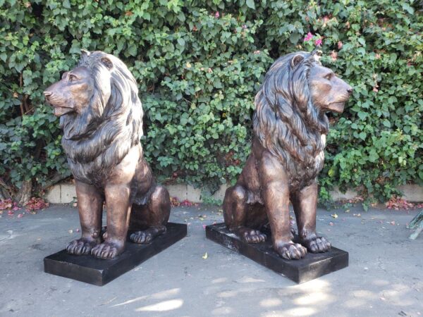 Pair of Life-size lions bronze statues -  Size: 17"L x 35"W x 47"H. - Image 5
