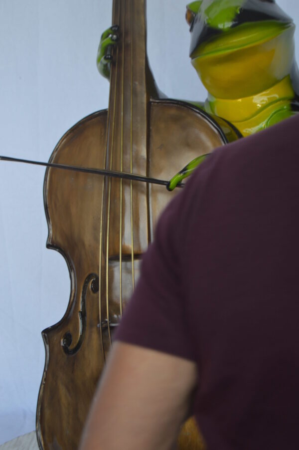Green Frog Playing the Cello Bronze Statue - Size: 26"L x 18"W x 25"H. - Image 10
