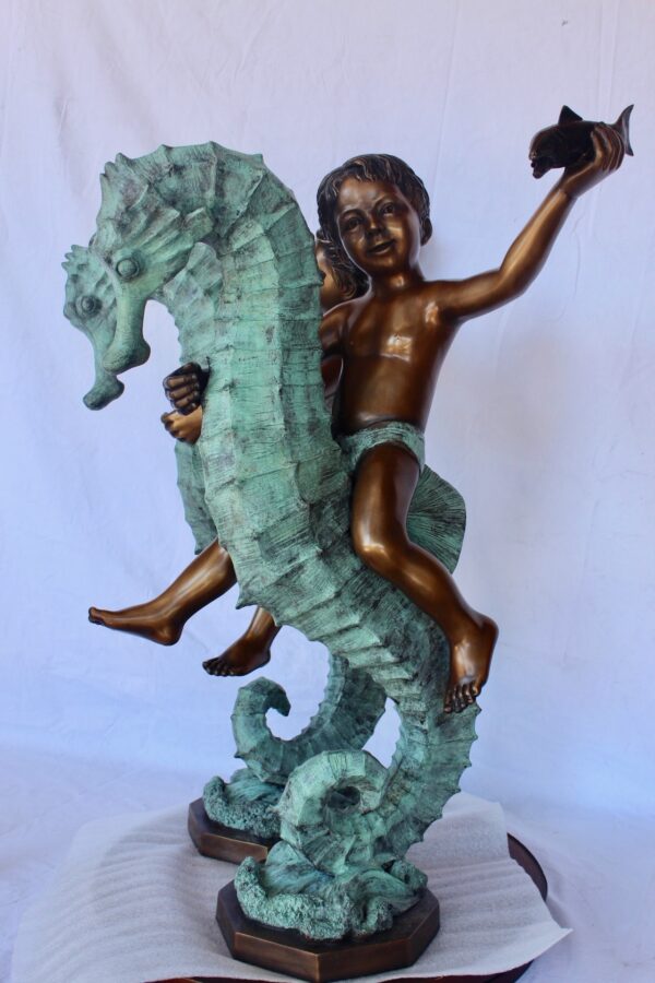Boy and girl riding seahorses bronze fountain -  Size: 18"L x 23"W x 38"H. - Image 6