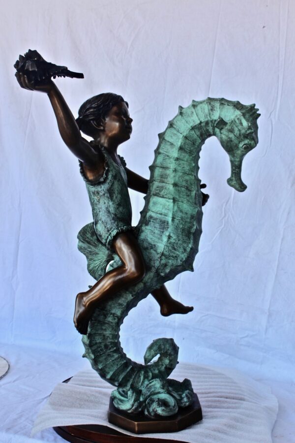 Boy and girl riding seahorses bronze fountain -  Size: 18"L x 23"W x 38"H. - Image 9