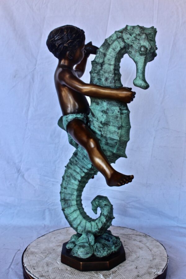 Boy and girl riding seahorses bronze fountain -  Size: 18"L x 23"W x 38"H. - Image 10
