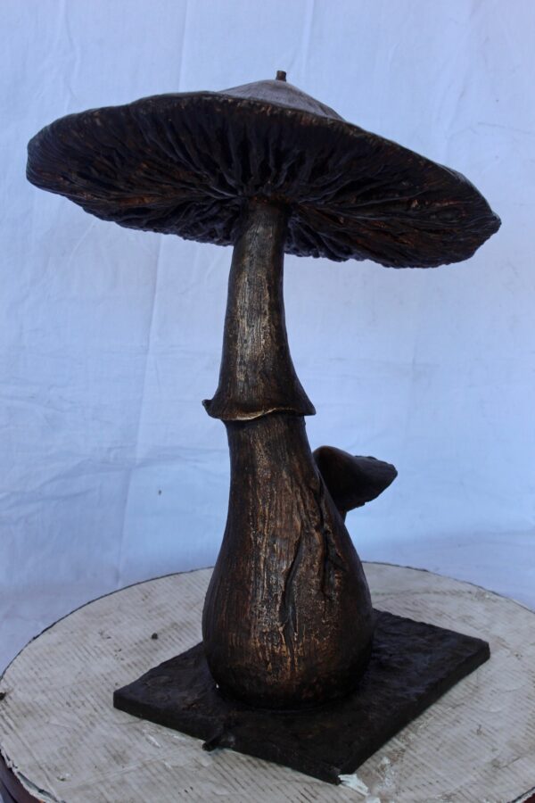 Leaning mushroom bronze statue fountain -  Size: 18"L x 17"W x 24"H. - Image 6