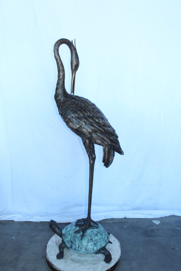 Blue Heron perched on turtle bronze statue fountain -  Size: 21"x 16"x 64"H - Image 12