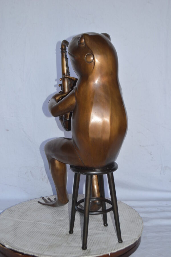 Frog playing saxophone bronze statue - Size: 23"L x 15"W x 30"H. - Image 4