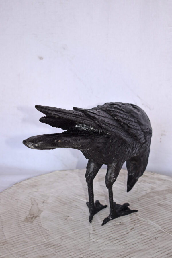 Raven Looking Down Bronze State - Size: 19"L x 5"W x 11"H. - Image 4