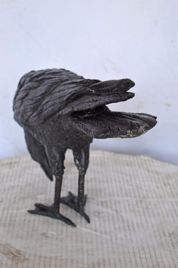 Raven Looking Down Bronze State - Size: 19"L x 5"W x 11"H. - Image 5
