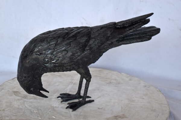 Raven Looking Down Bronze State - Size: 19"L x 5"W x 11"H. - Image 8