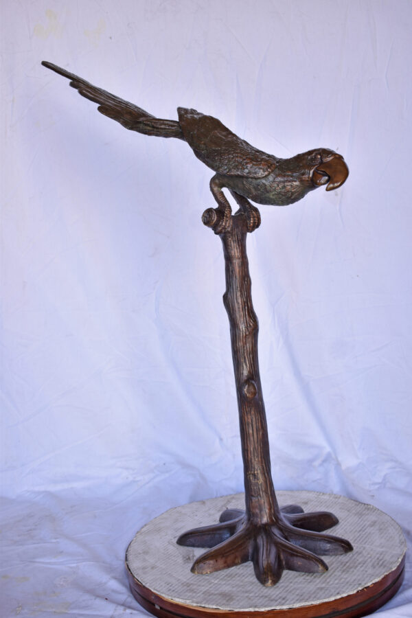 Parrot on a Tree looking Down Bronze Statue - Size: 37"L x 15"W x 47"H. - Image 6