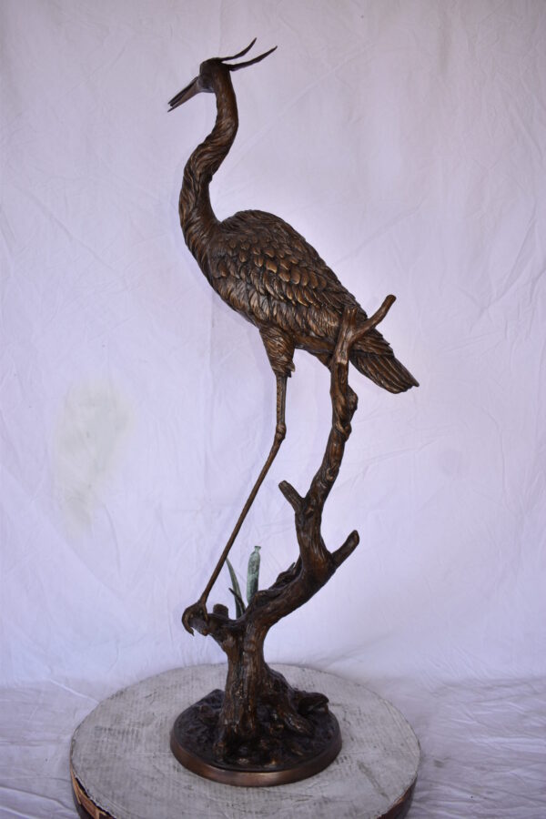 Great Blue Heron Looking Ahead Bronze Statue Fountain Size: 14" x 20" x 47"H - Image 9
