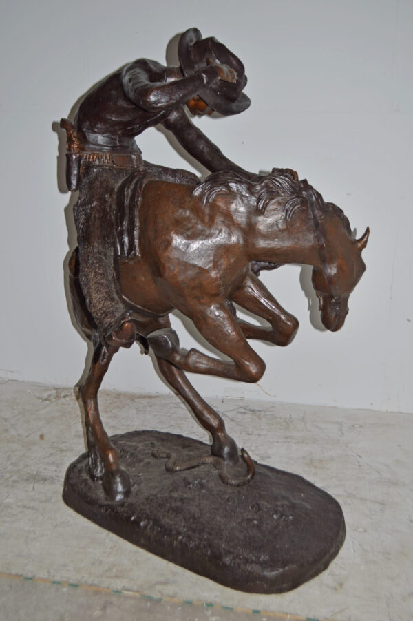 Giant Rattlesnake A Frederic Remington Replica Size: 36" x 30" x 60"H - Image 12