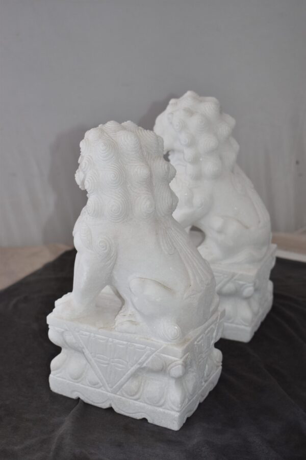 A Pair of Marble Statues of Foo Dogs Size: 5" x 6" x 12"H - Image 10