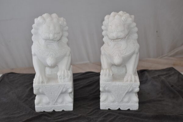 A Pair of Marble Statues of Foo Dogs Size: 5" x 6" x 12"H - Image 13