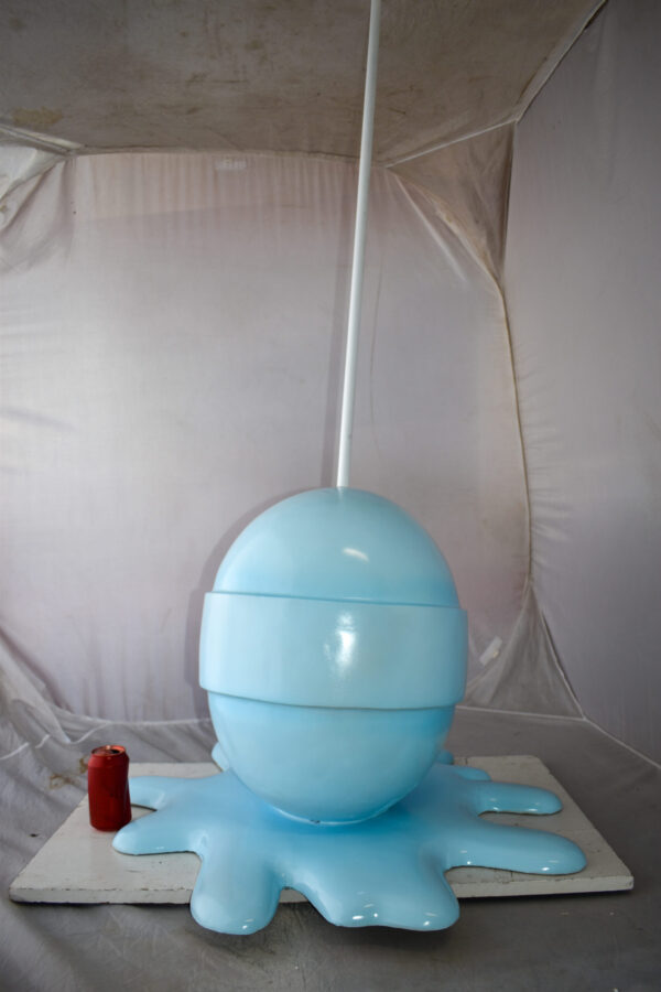 Giant Blue Lollipop Melted on The Ground Resin Statue Size: 31" x 27" x 56"H - Image 12