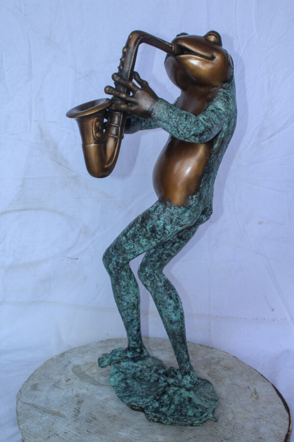 Musical Frog Playing Saxophone Bronze Fountain, Fun home Decor 14" x 9" x 32"H - Image 9