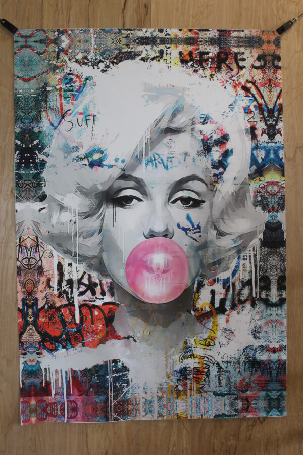 Marilyn Monroe With Bubble Gum A giant Pop Art Unstretched Painting, 44"x64" - Image 3