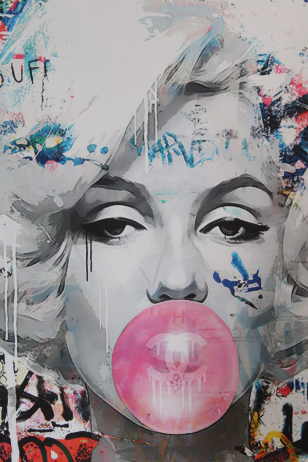 Marilyn Monroe With Bubble Gum A giant Pop Art Unstretched Painting, 44"x64" - Image 4