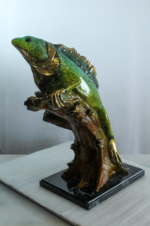 Bronze Iguana Statue on Tree Trunk Mounted on a Marble Base   20" x 7" x 22"H - Image 6