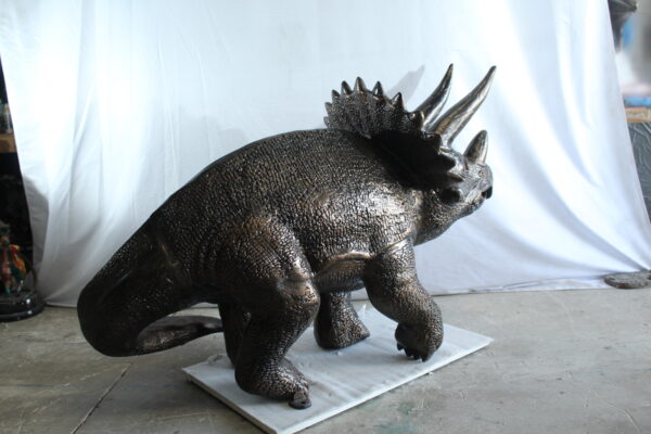 Giant Aluminum Triceratops Dinosaur Statue in Walking Pose 57" x 26" x 35"H - Image 13