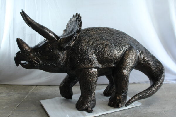 Giant Aluminum Triceratops Dinosaur Statue in Walking Pose 57" x 26" x 35"H - Image 5