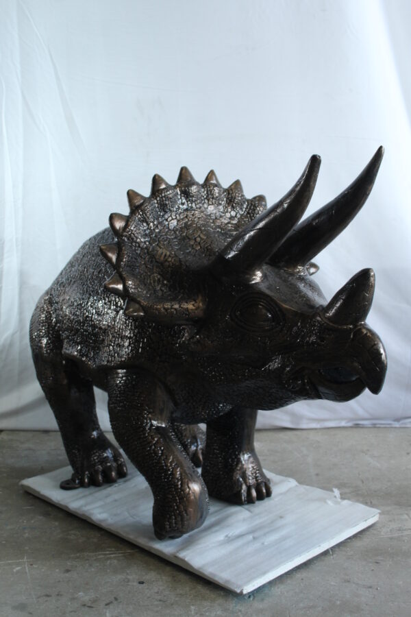 Giant Aluminum Triceratops Dinosaur Statue in Walking Pose 57" x 26" x 35"H - Image 7