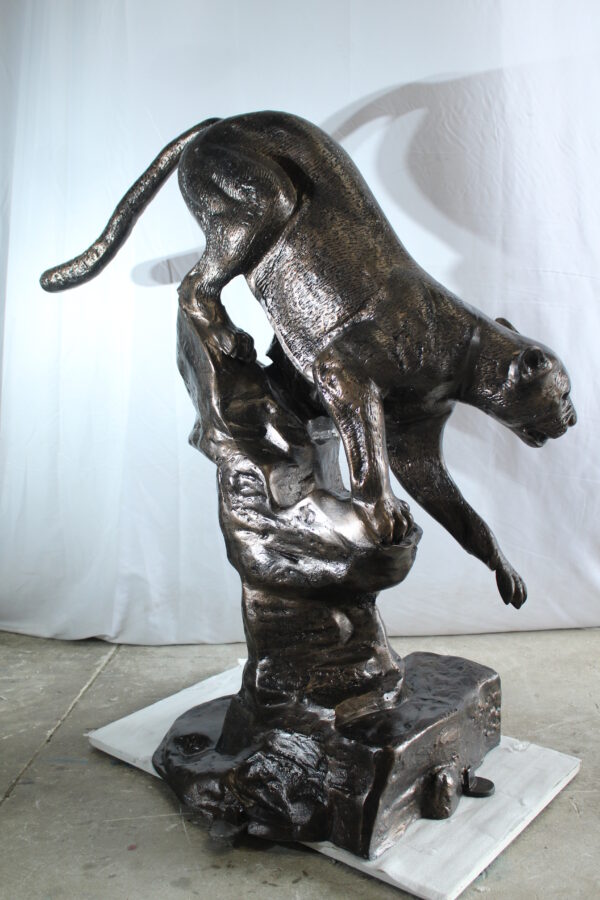 Aluminum Panther Cugar Climbing Rock Statue with Striking Detail 44 x 20 x 50"H - Image 10