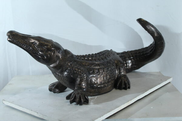 Aluminum Alligator Statue with Raised Tail and Textured Skin 36" x 15" x 13"H - Image 6